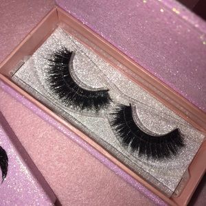 “Juicy” 100% mink lashes